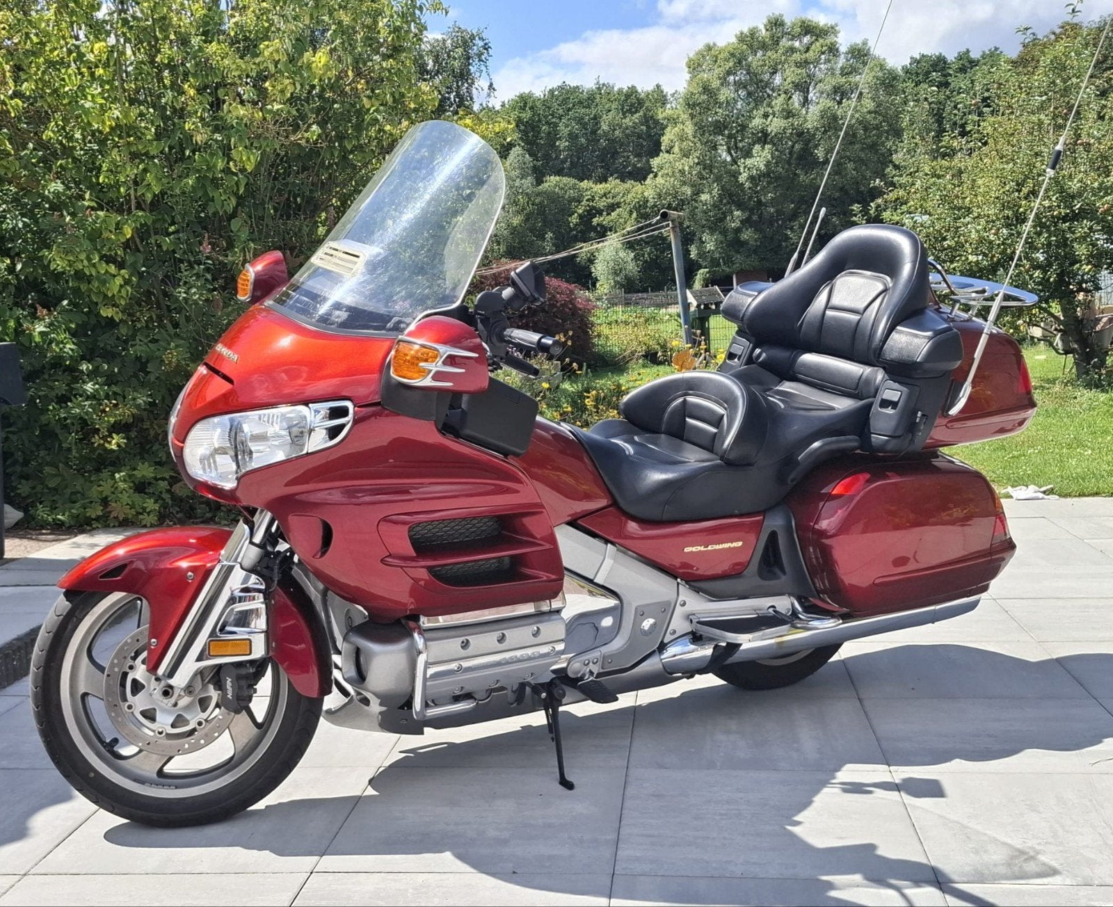 Honda Goldwing GL 1800 , 2001 , rood, Motoren, Motoren | Honda, Gebruikt, Particulier, Meer dan 35 kW, Toermotor