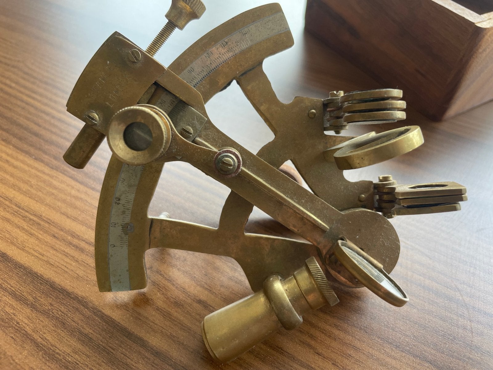 Replica van een Quarter-size Vernier sextant, Antiek en Kunst, Antiek | Gereedschap en Instrumenten, Ophalen