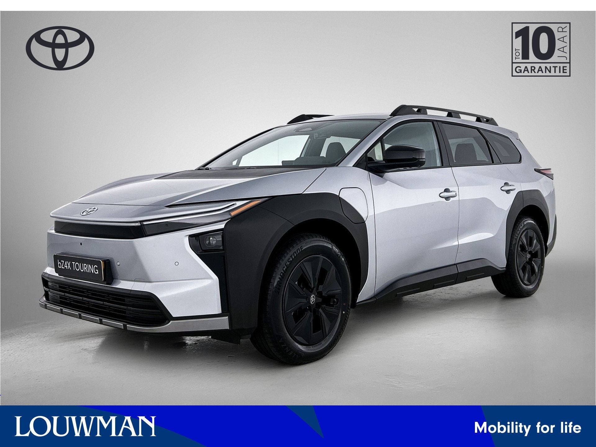 Toyota bZ4X Touring Dynamic AWD 75 kWh *EV-Deal* | Stoel en, Automaat, Zwart, 528 km, 24 min