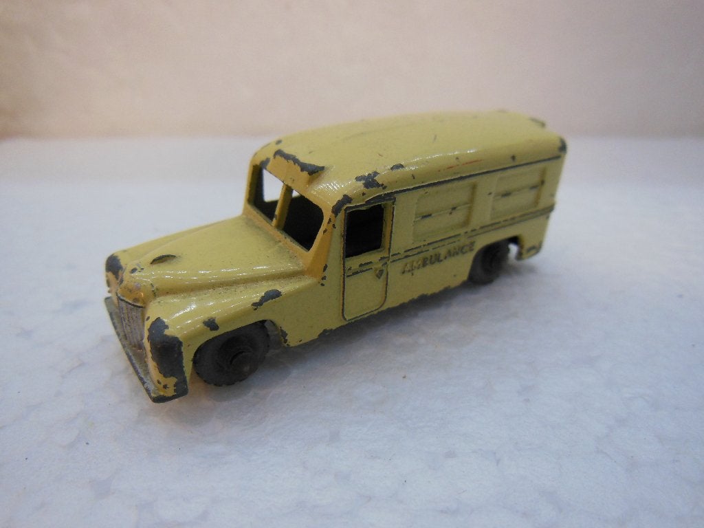 AMBULANCE  DAIMLER- Lesney No.14 -  1:87, Ophalen of Verzenden, Gebruikt, Auto, Lesney