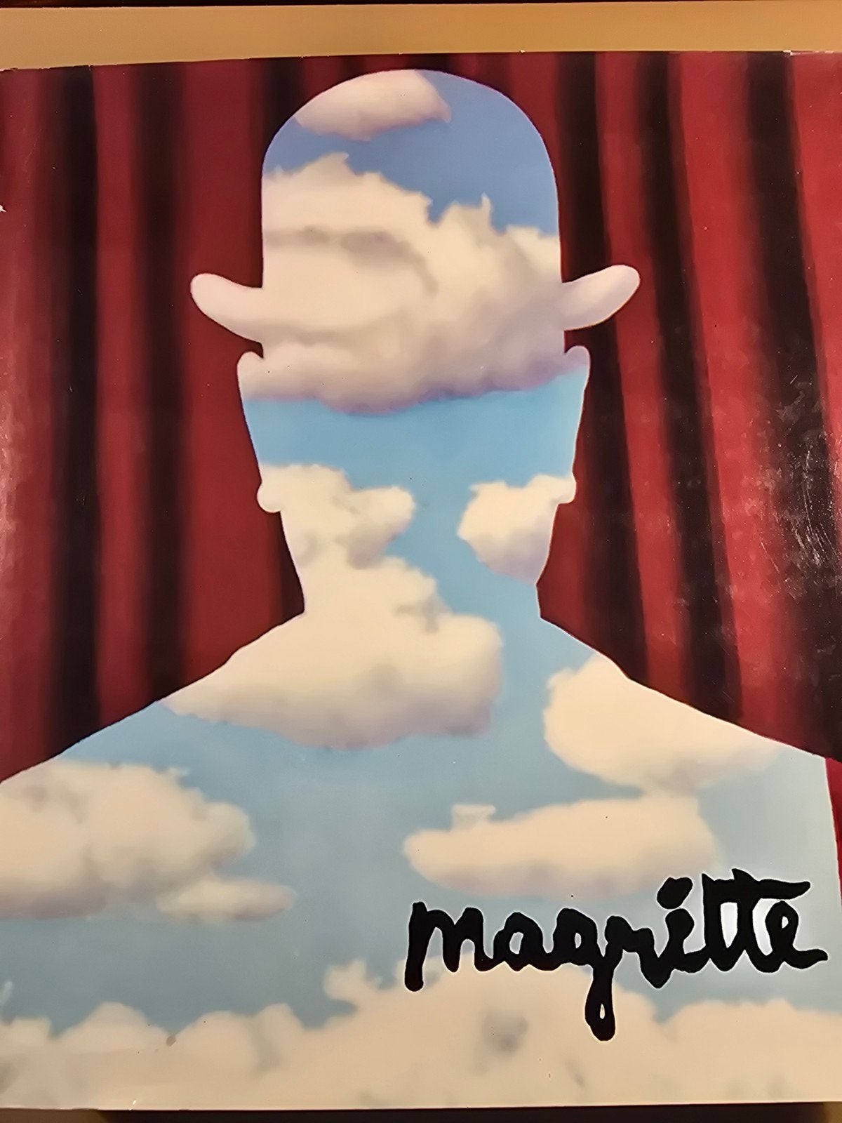 Magritte 'De Zoon des Mens' - Surrealistisch Kunstwerk, Antiek en Kunst, Ophalen of Verzenden, Papier/karton, Print, Portret