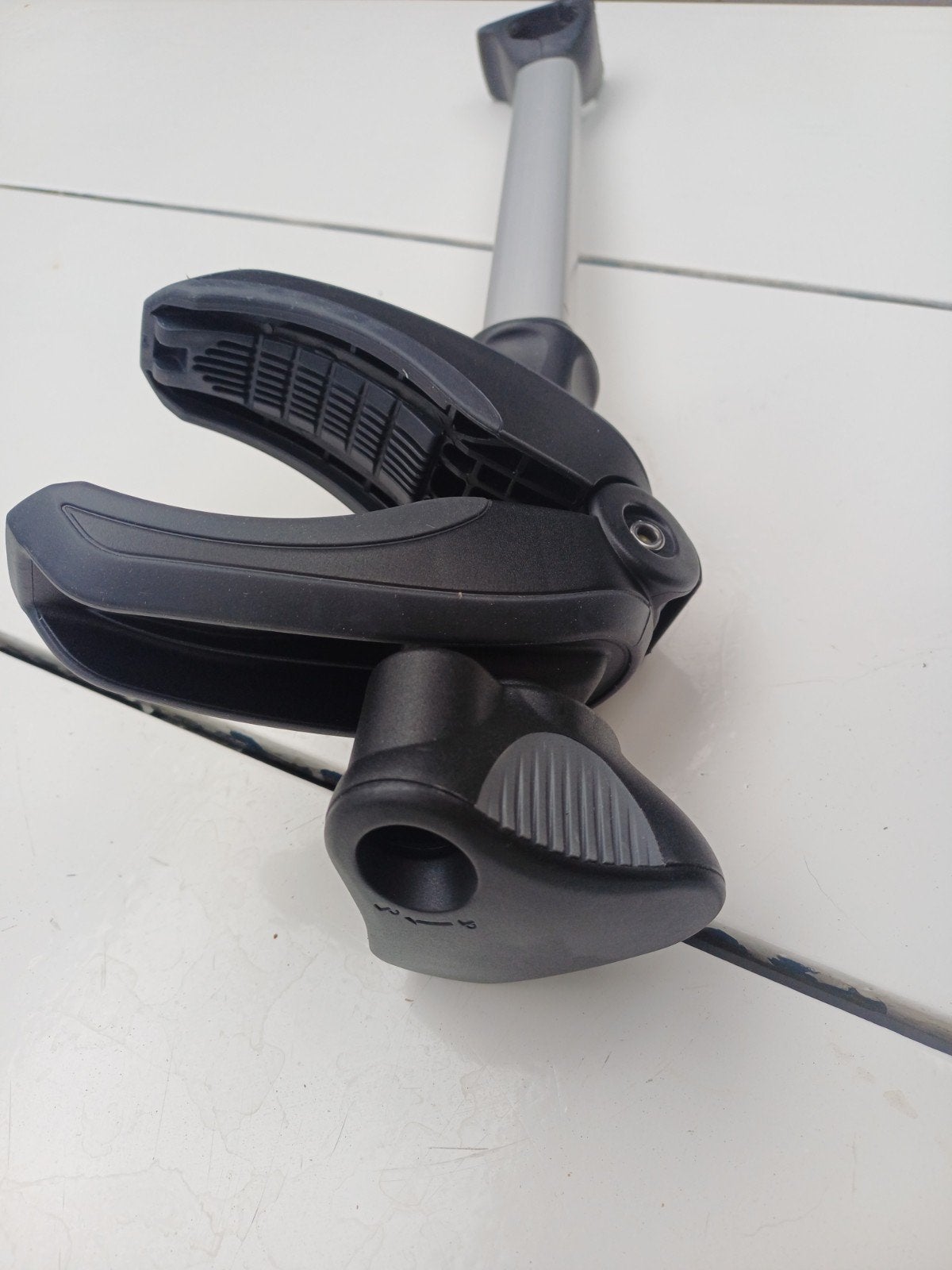 Thule armdrager voor fietsendrager trekhaak, Auto diversen, Fietsendragers, Ophalen of Verzenden