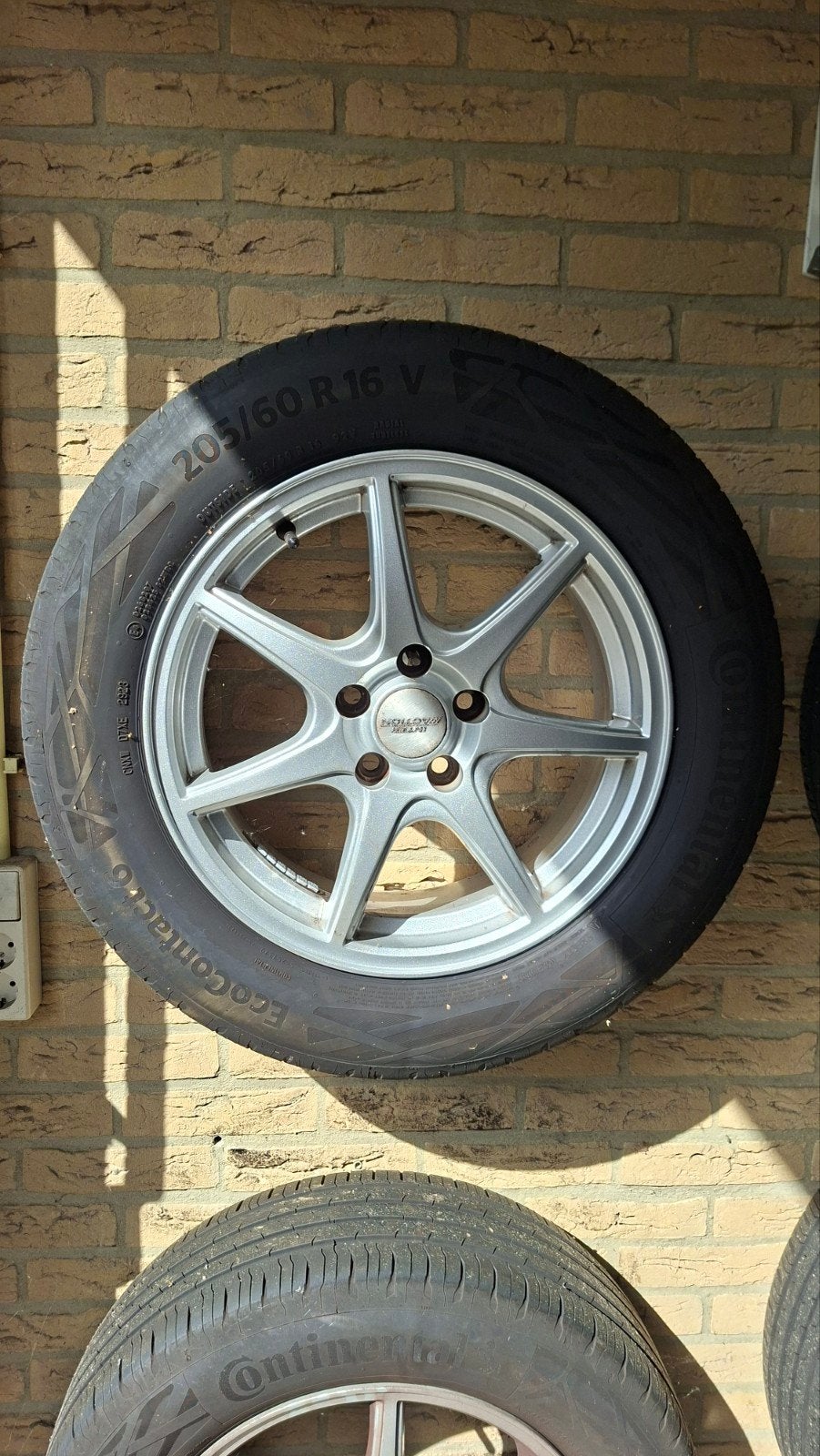 Set velgen met zomerbanden 205/60 R16, 2 seizoenen gebruikt, Ophalen, Gebruikt, 16 inch, Banden en Velgen