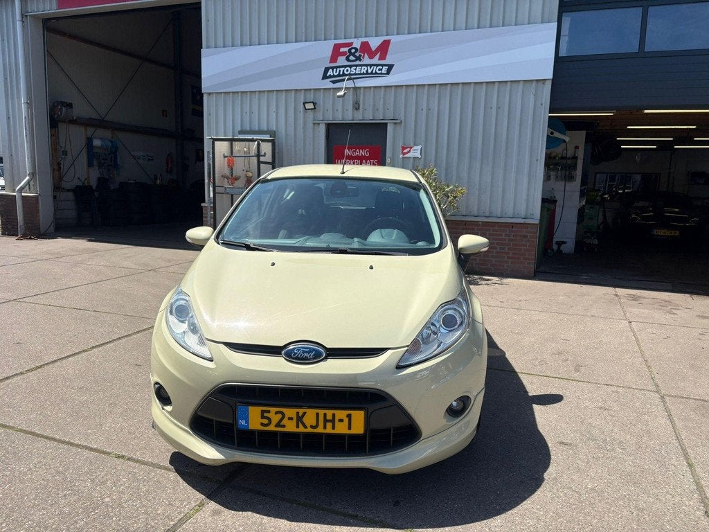 Ford Fiesta 1.6 Sport Airco, pdc achter, Auto's, Ford, 1596 cc, Stof, Gebruikt, 31 €/maand