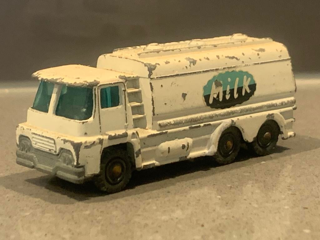 Husky tanker melkwagen, Ophalen of Verzenden, Gebruikt, Bus of Vrachtwagen