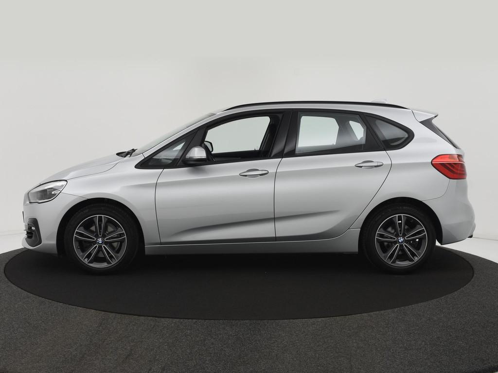 BMW 2-serie Active Tourer 218i Executive AUTOM. TREKH|NAVI|H, Stof, Gebruikt, Euro 6, Origineel Nederlands