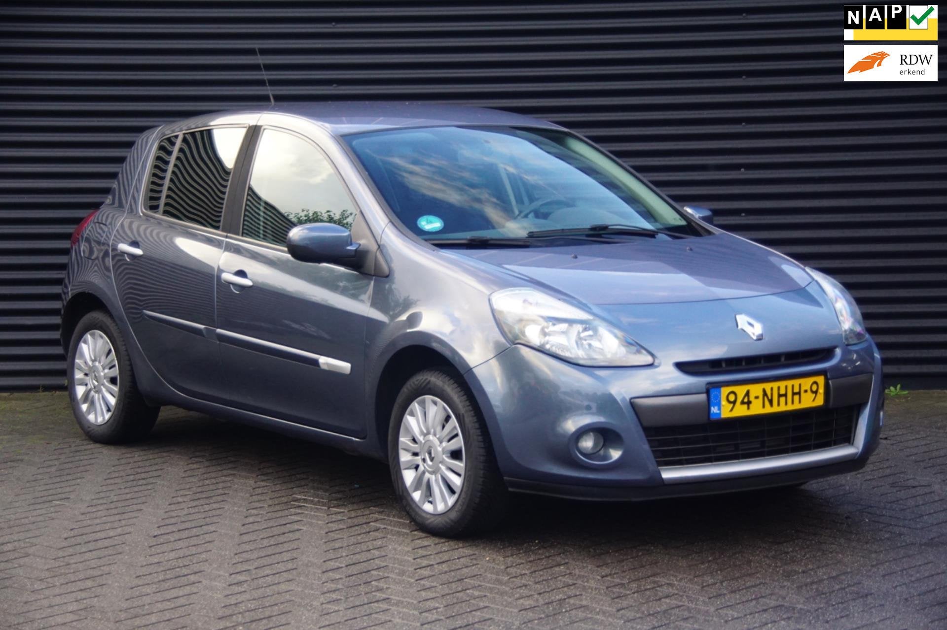Renault Clio 1.2 TCe Collection | Cruise | Airco | Goed onde, Auto's, Voorwielaandrijving, Euro 5, Gebruikt, Zwart