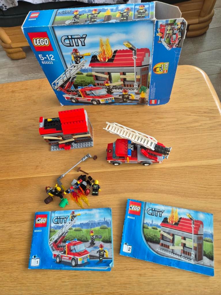 LEGO City 60003 Brandweerwagen met brandend huis, Kinderen en Baby's, Speelgoed | Duplo en Lego, Ophalen of Verzenden