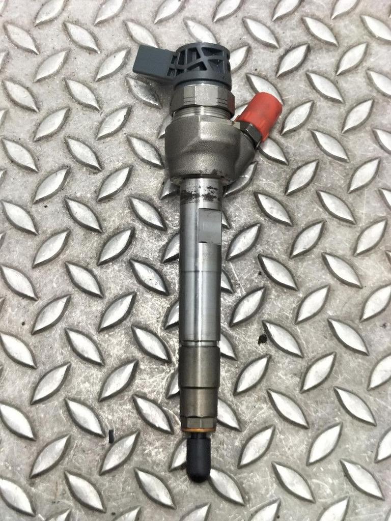 BMW X1 BRANDSTOF INJECTOR / VERSTUIVER 044511061301 2018, Ophalen of Verzenden, Gebruikt, ARN erkend