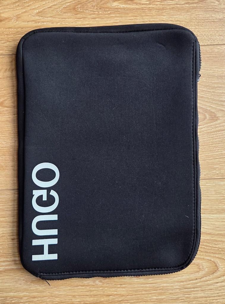 Hugo Boss laptop sleeve, Ophalen of Verzenden, Nieuw, 10 inch, Bescherming voor- en achterkant