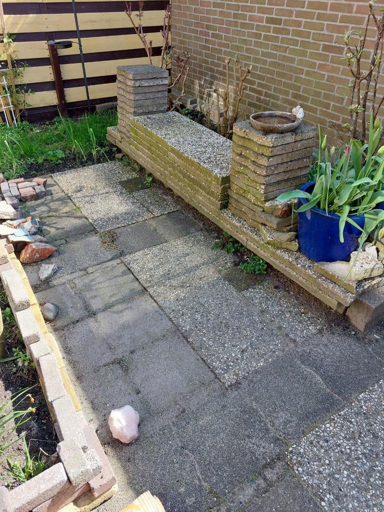 Gratis terrastegels en sier stoeptegels, Tuin en Terras, Ophalen, Gebruikt, Beton, Terrastegels