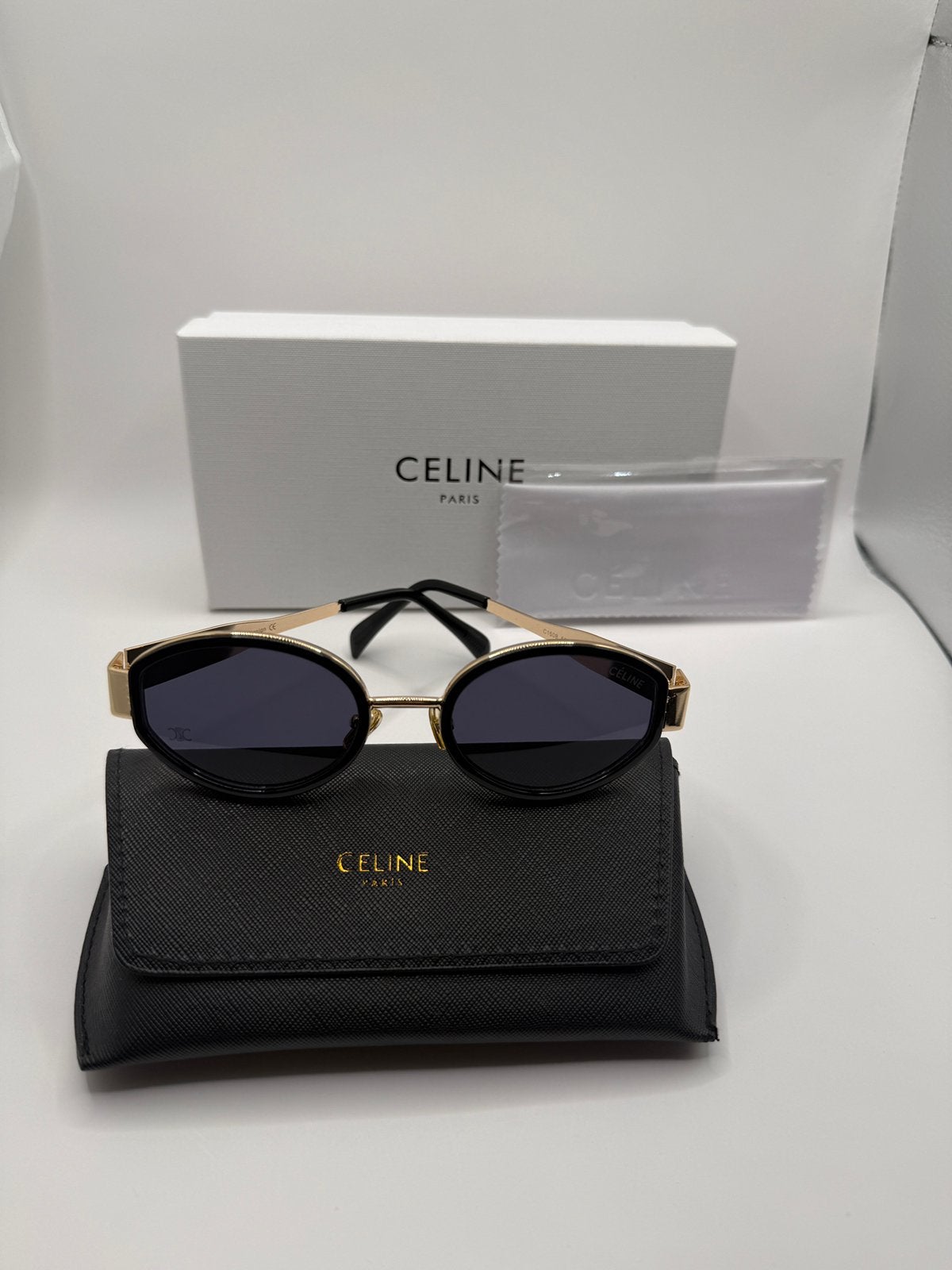 Celine zonnebril 40 euro 4 voor 100 euro, Ophalen of Verzenden, Nieuw, Overige kleuren, Overige merken
