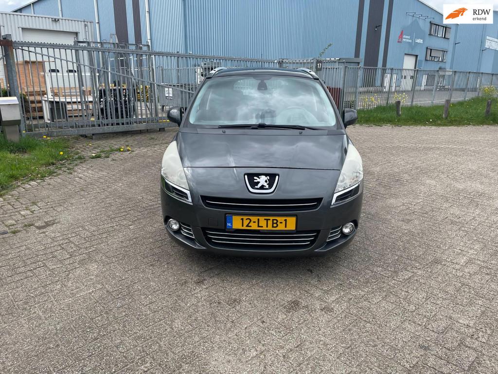 Peugeot 5008 1.6 THP GT 7p. Panorama Dak, Voorwielaandrijving, Euro 5, Gebruikt, Bedrijf