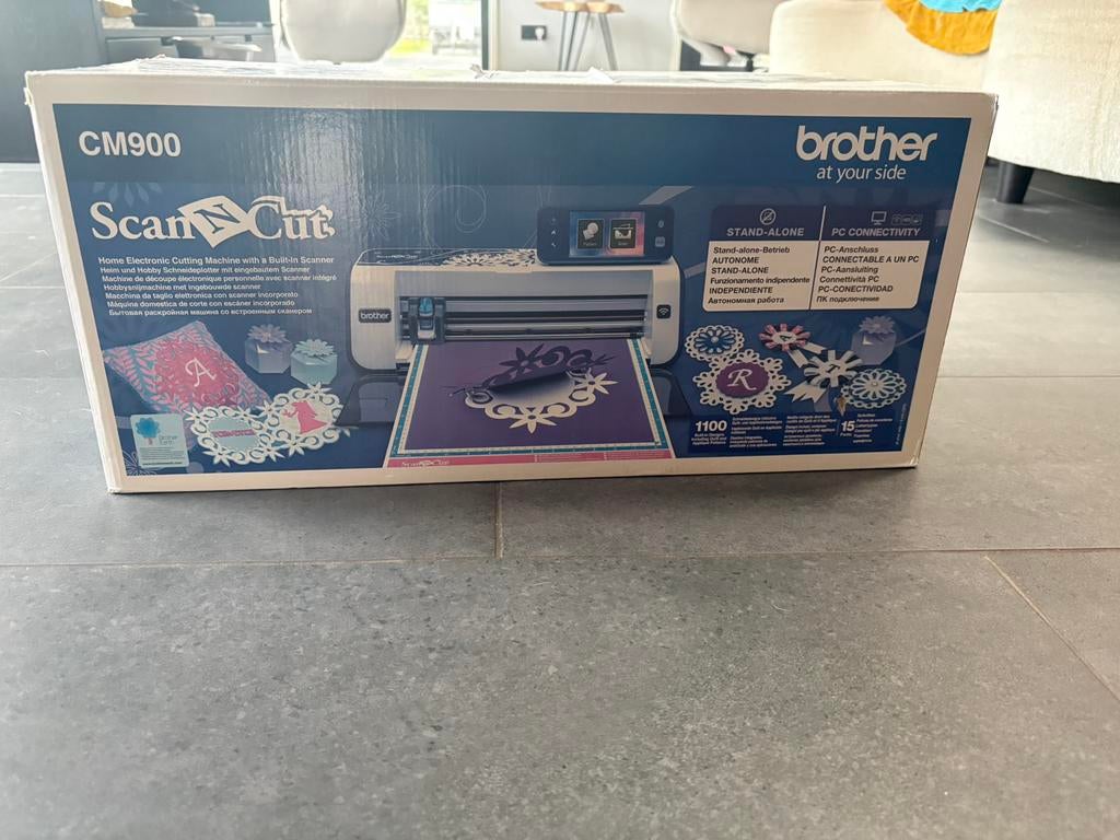 ScanNCut CM900 Brothet, Geschikt voor karton, Ophalen of Verzenden, Zo goed als nieuw, Papier of Karton