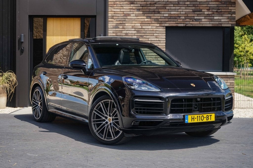 Porsche Cayenne 3.0 E-Hybrid V6 Pano/Bose/Sport-Chrono/360/t, Automaat, Euro 6, 2995 cc, Met garantie (alle)
