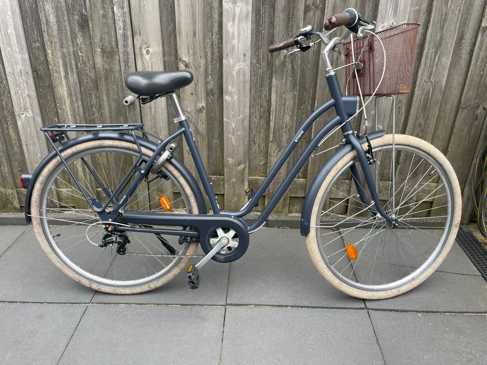 BTWIN 28 inch , 6speed, frame 54 et cetera, Fietsen en Brommers, Fietsen | Meisjes, Zo goed als nieuw, 26 inch of meer, Ophalen