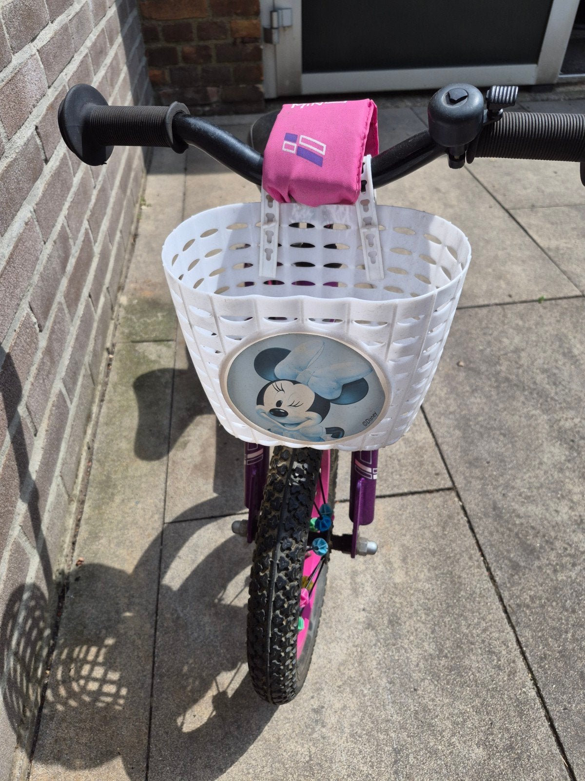 Minnie Mouse kinderloopfiets met mandje merk PUCH., Fietsen en Brommers, Fietsen | Kinderfietsjes, Ophalen