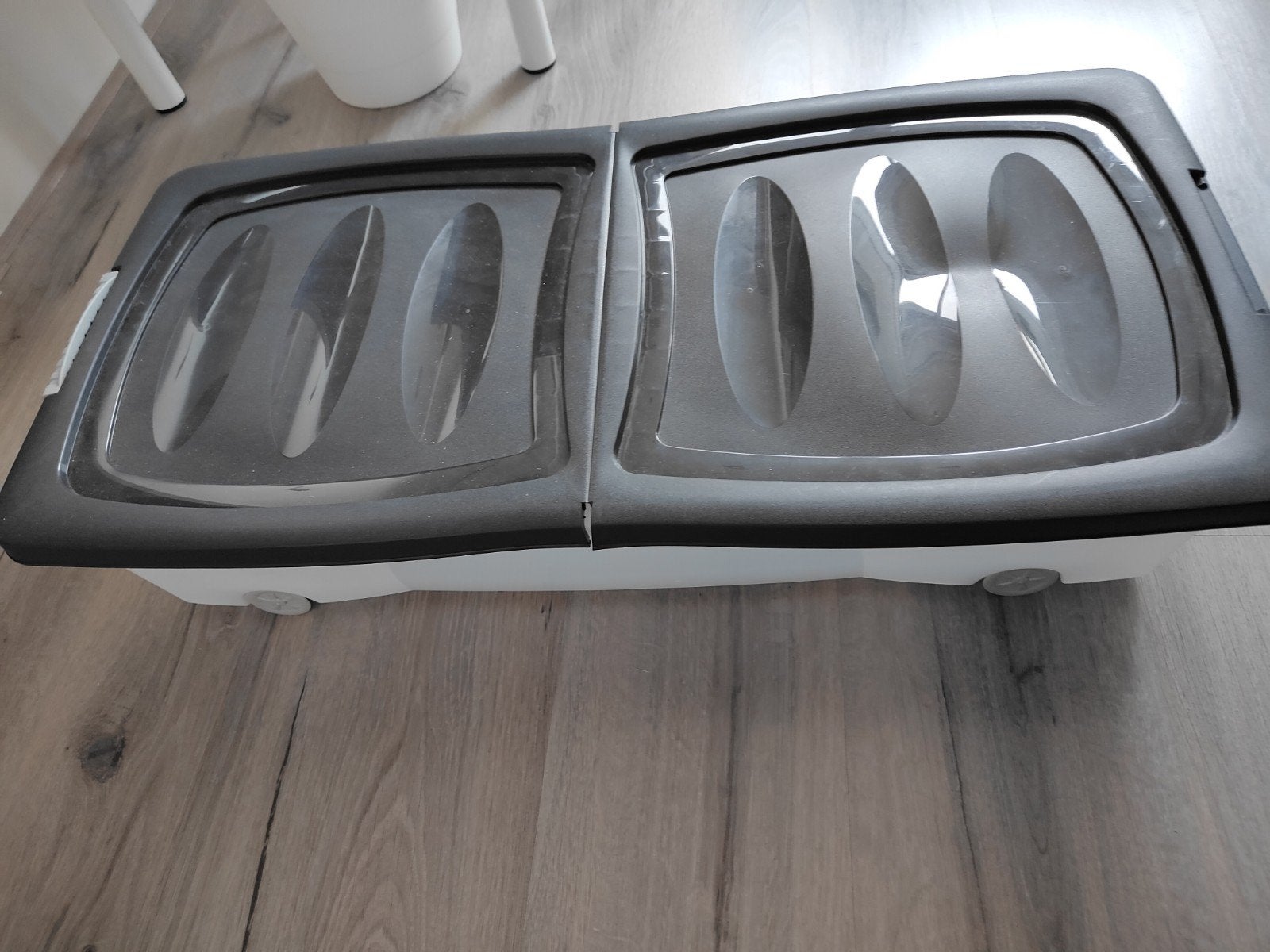 opbergdoos met 2 deksels, gratis met twee compartimenten, Huis en Inrichting, Ophalen, Zo goed als nieuw, 50 tot 100 cm, 5 – 50