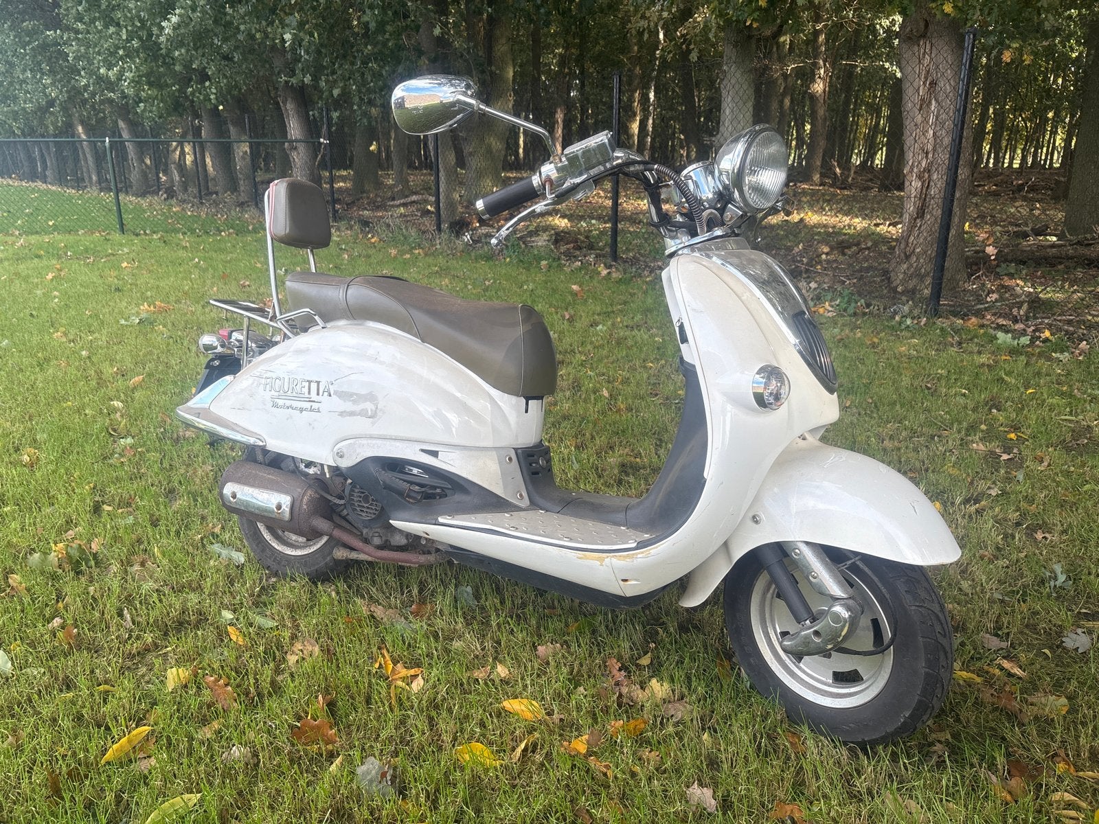 Figuretta Scooter, Fietsen en Brommers, Ophalen, Gebruikt, Maximaal 25 km/u, Benzine