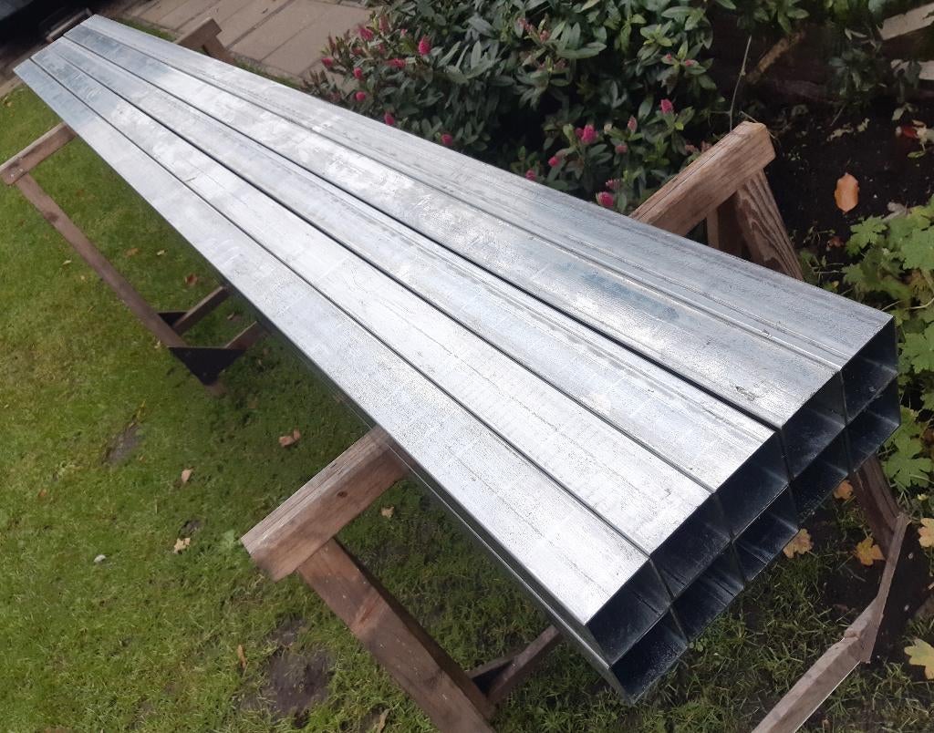 ⚠️️- KOKER - VIERKANTE BUIS - 50x50x2mm - L= 235cm, Ophalen, Zo goed als nieuw, IJzer
