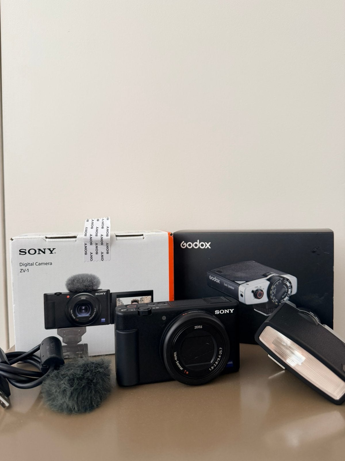 SONY Digital Camera ZV-1 VideoCamera, Ophalen, 20x of meer, Zo goed als nieuw, Sony