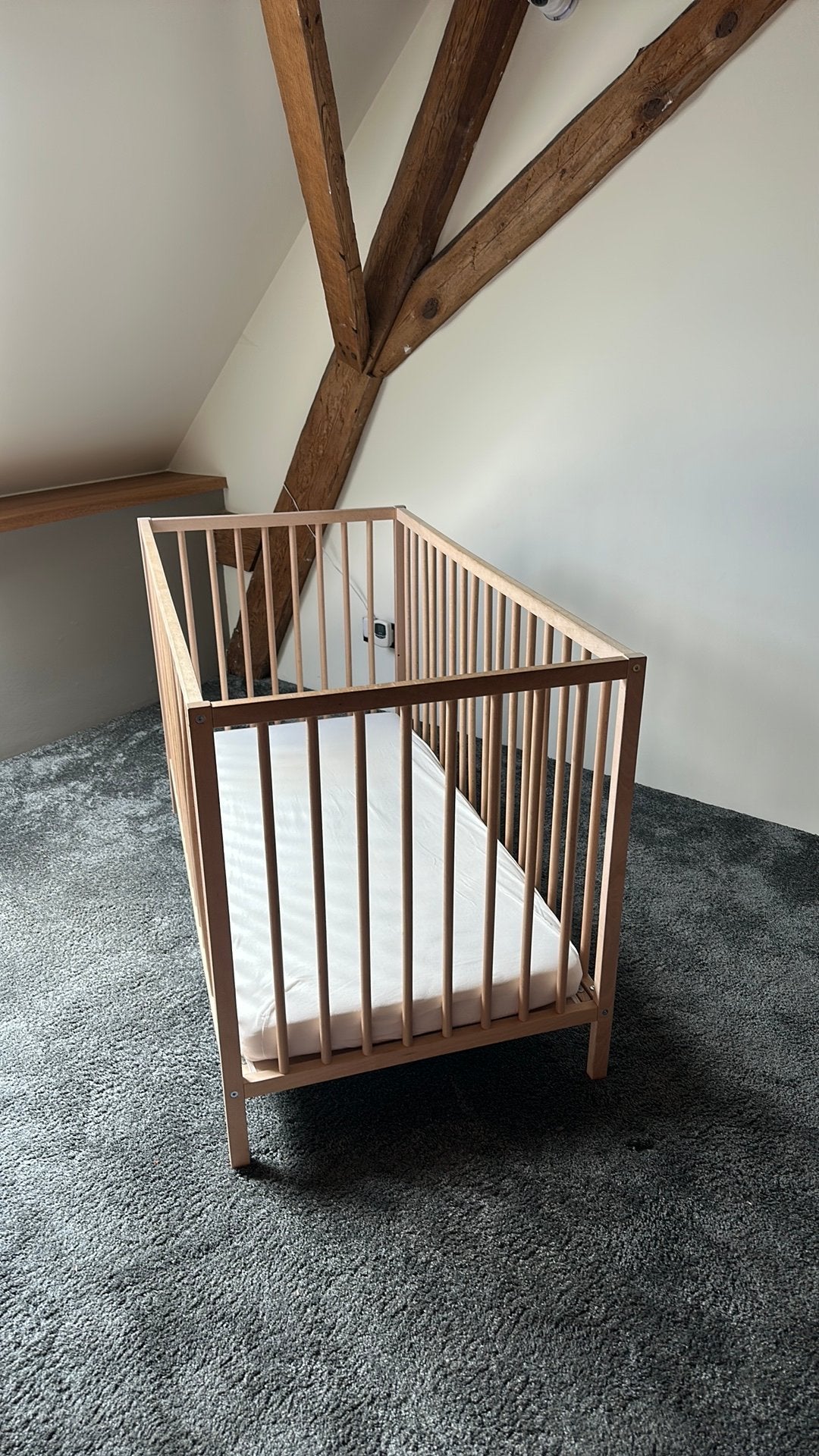 Ikea ledikant, Kinderen en Baby's, Babywiegjes en Ledikanten, Ophalen, Zo goed als nieuw, Ledikant