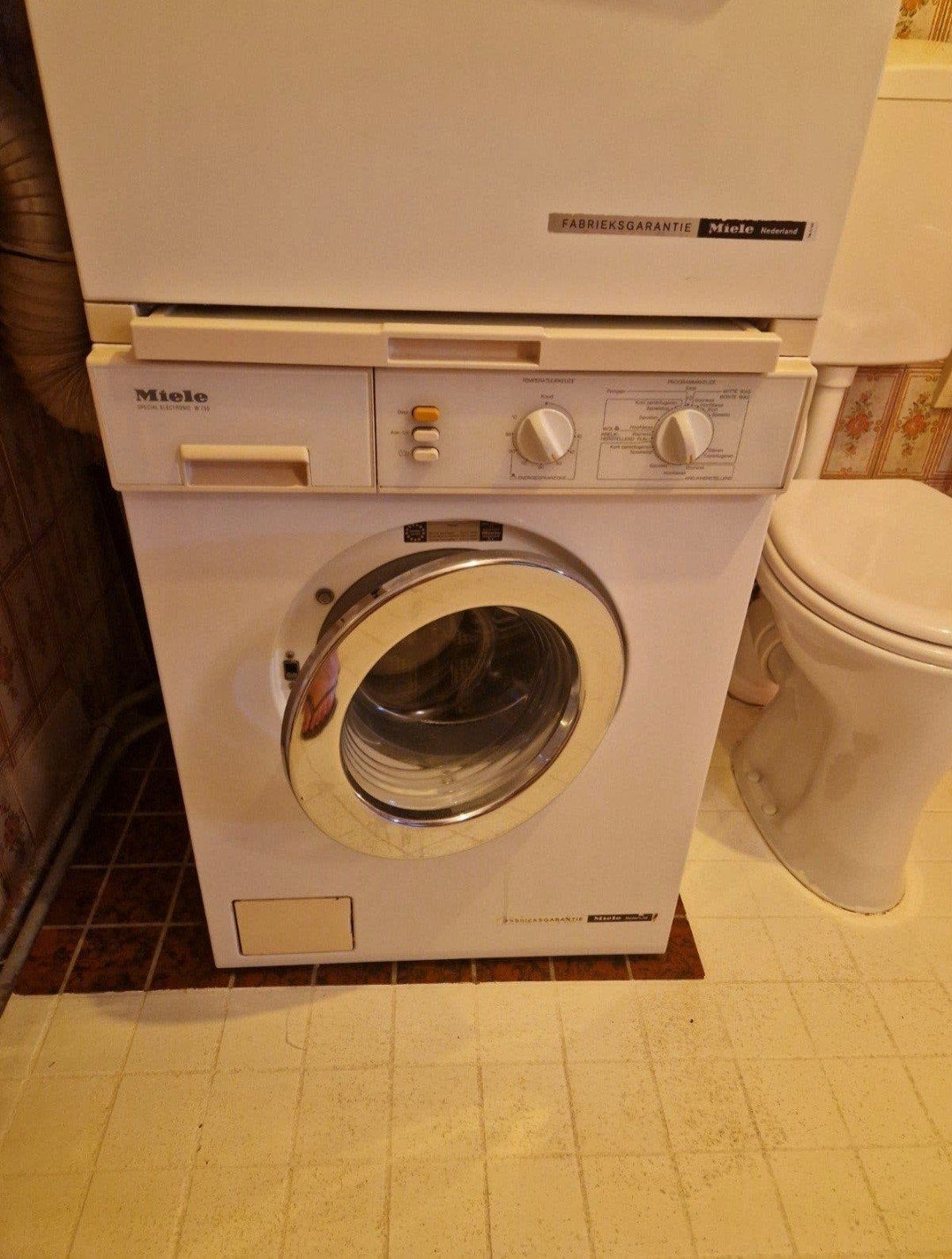 Miele Wasmachine en Droger Set - Novotronic, Witgoed en Apparatuur, Was-droogcombinaties, Gebruikt, 85 tot 90 cm, Ophalen of Verzenden
