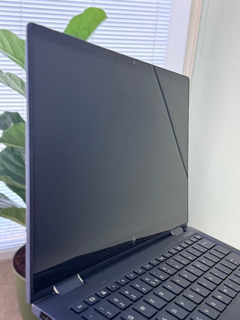 Foto 4 van HP Elite Dragonfly i7/16GB/Touchscreen + Pen – Win. 11 Pro