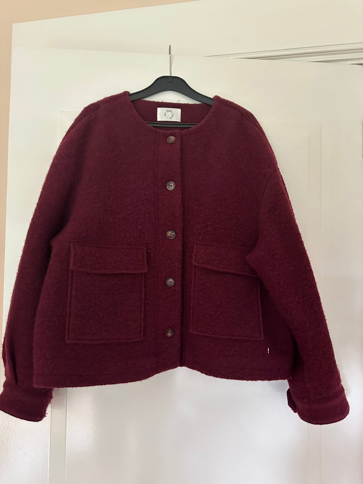 Bordeaux (Burgundy) wollen bomber jasje (gevoerd) maat Large, Kleding | Dames, Jasjes, Kostuums en Pakken, Verzenden, Maat 42/44 (L)