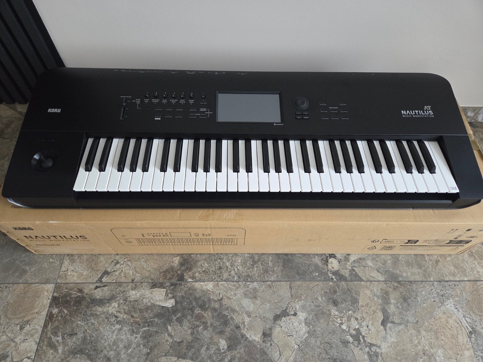 Korg Nautilus 61 AT, Ophalen, Nieuw, 61 toetsen, Korg