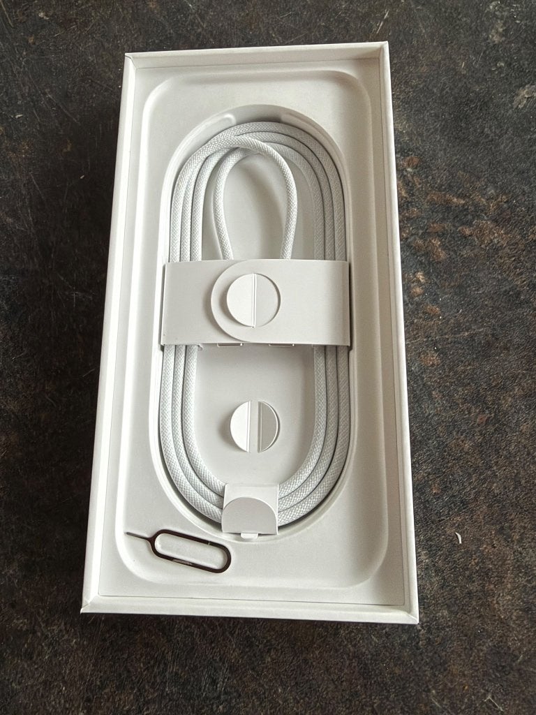 Foto 7 van Apple iPhone 16 Pro