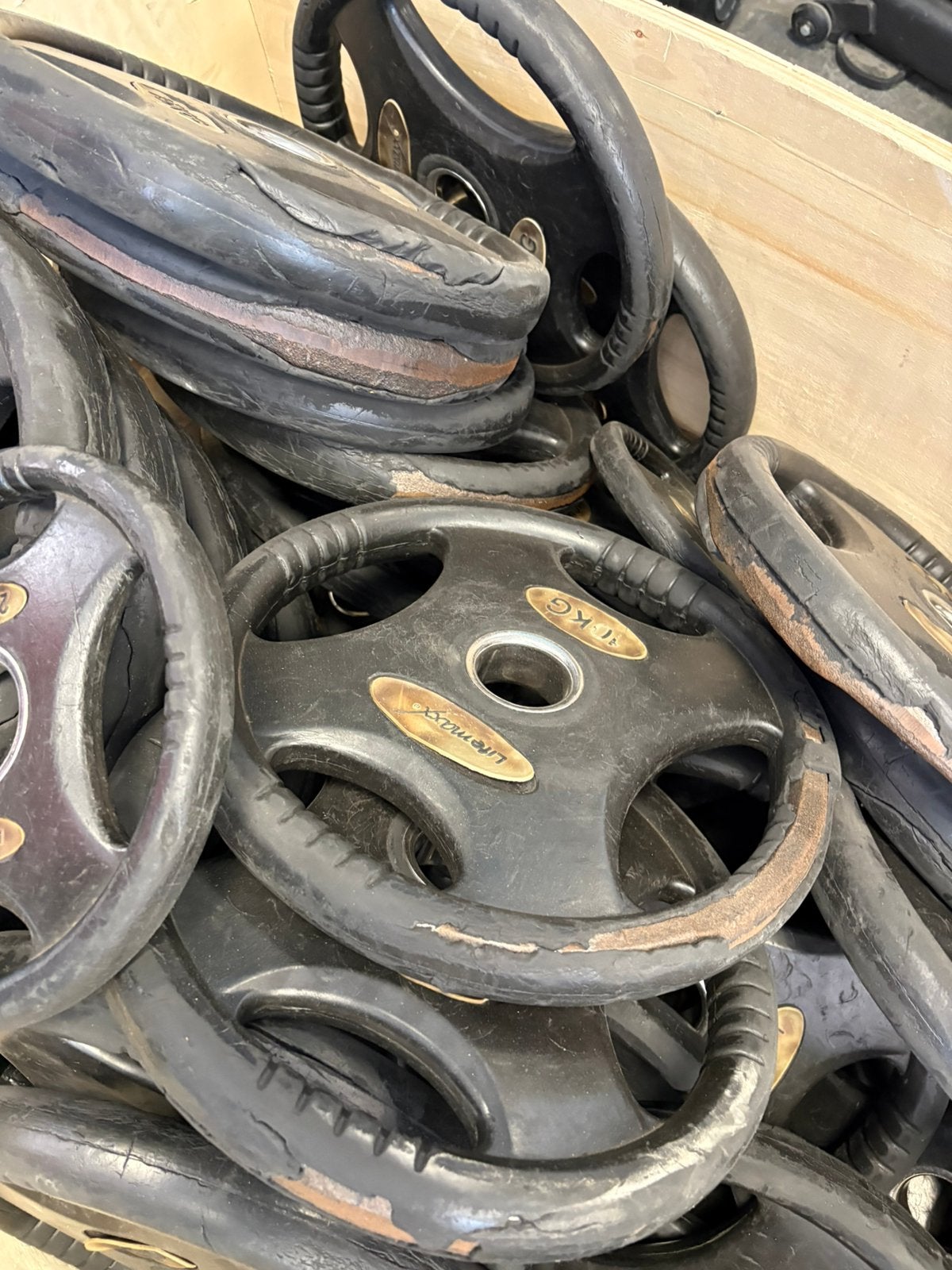 105 kg Olympische halter schijven met stang gewichten, Ophalen, Gebruikt, 125 kg, Halter set
