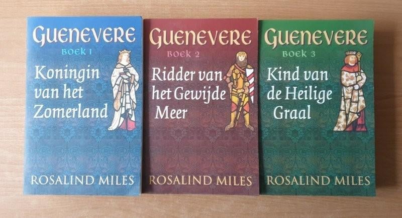 Rosalind Miles - 3x Guenevere (SC), Boeken, Fantasy, Gelezen, Ophalen of Verzenden