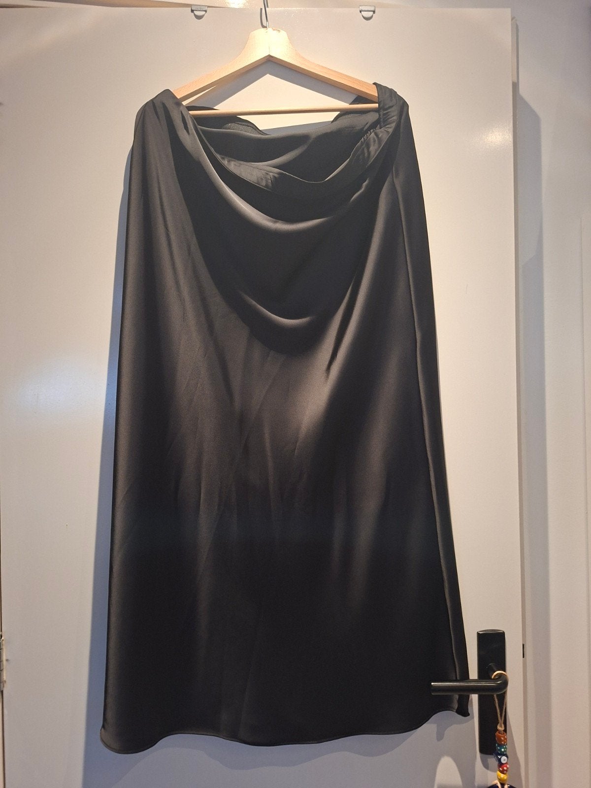 Nieuwe satijnen rok, Kleding | Dames, Ophalen