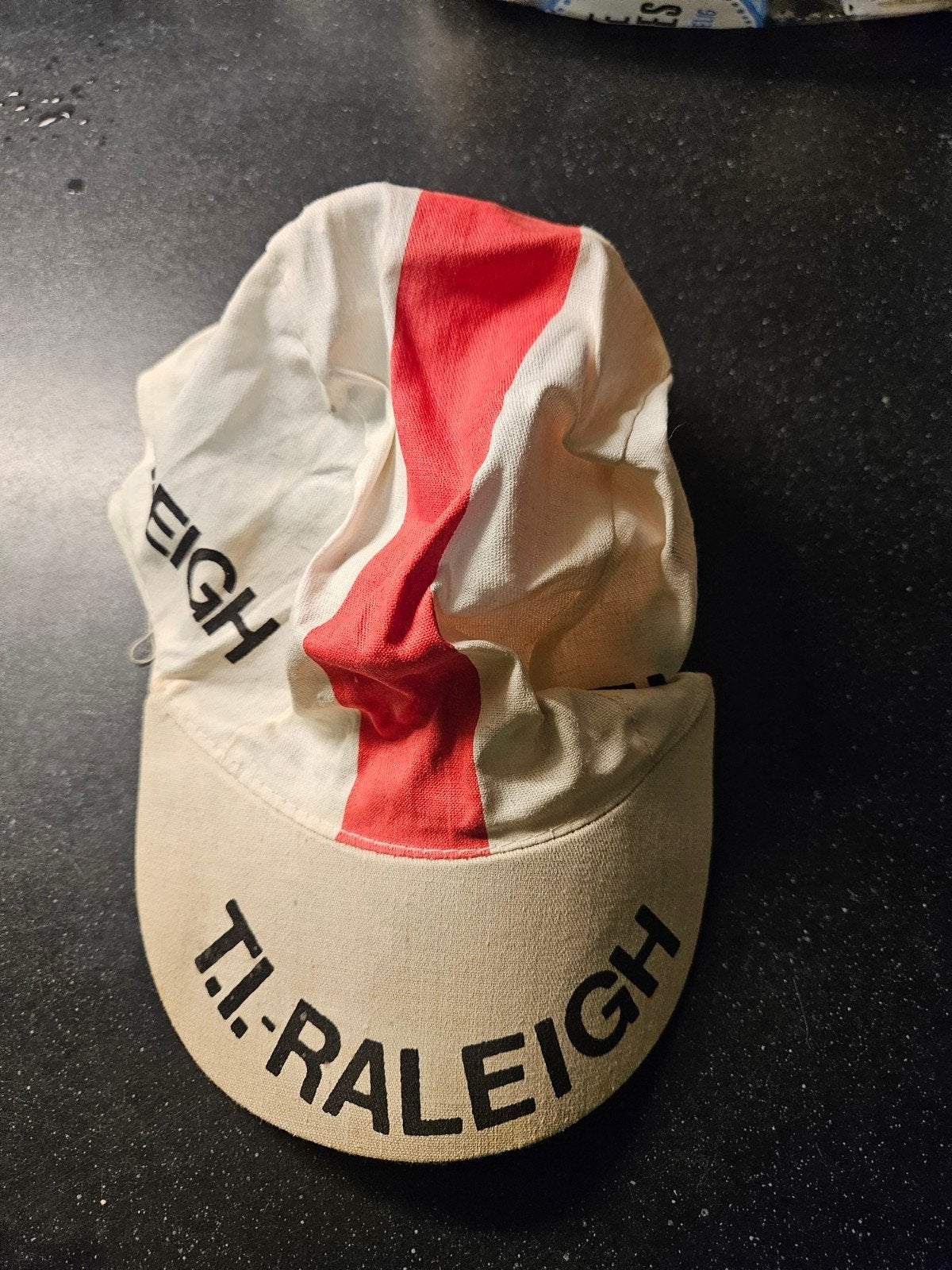 Vintage TI-Raleigh petje - Jaren '80 wielerklassieker, Gebruikt, Overige maten, Ophalen of Verzenden, Bovenkleding