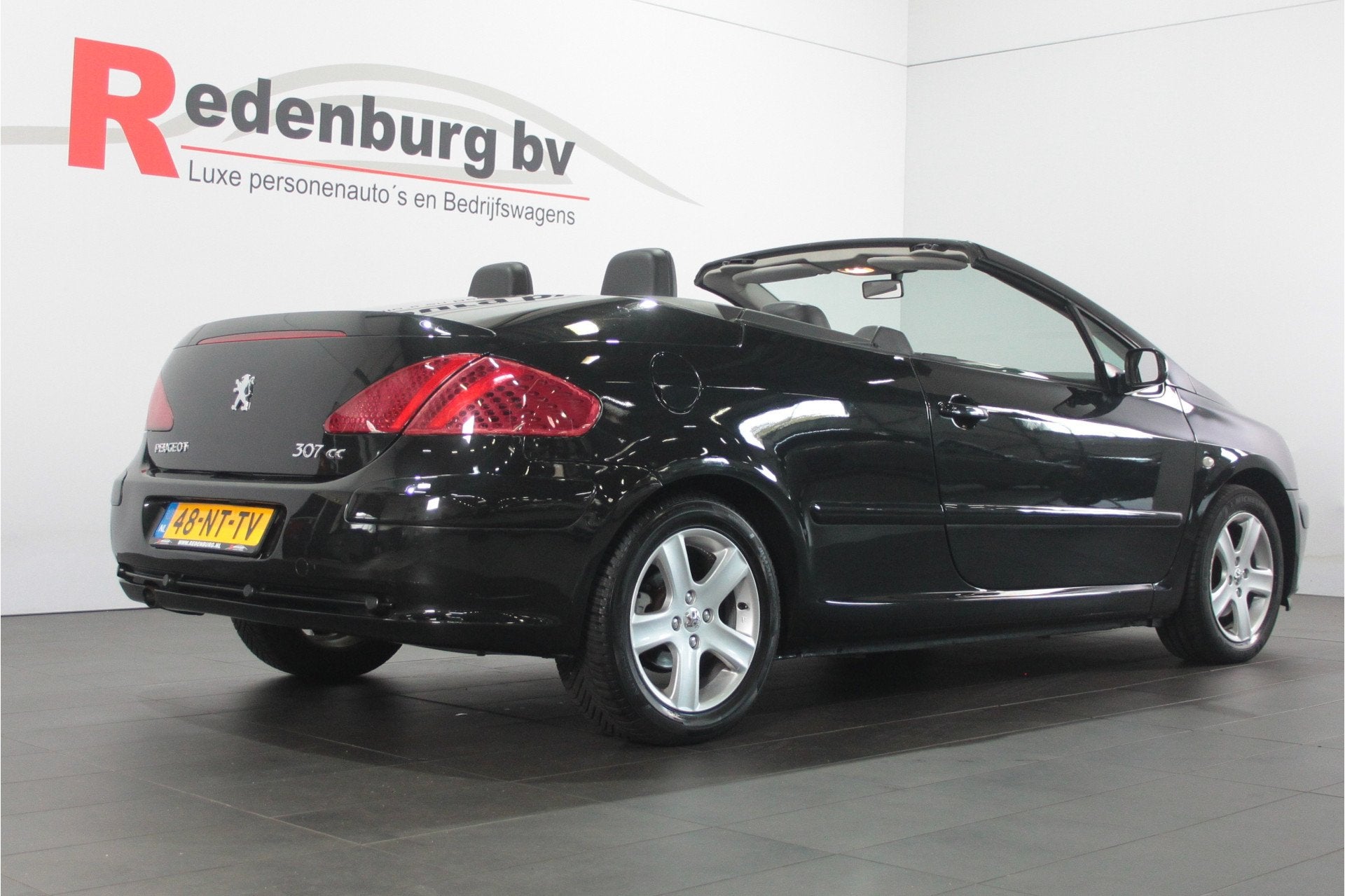Peugeot 307 CC 2.0-16V Cabriolet - Airco / Stuurbed / Stoelv, Auto's, Voorwielaandrijving, Electronic Stability Program (ESP)