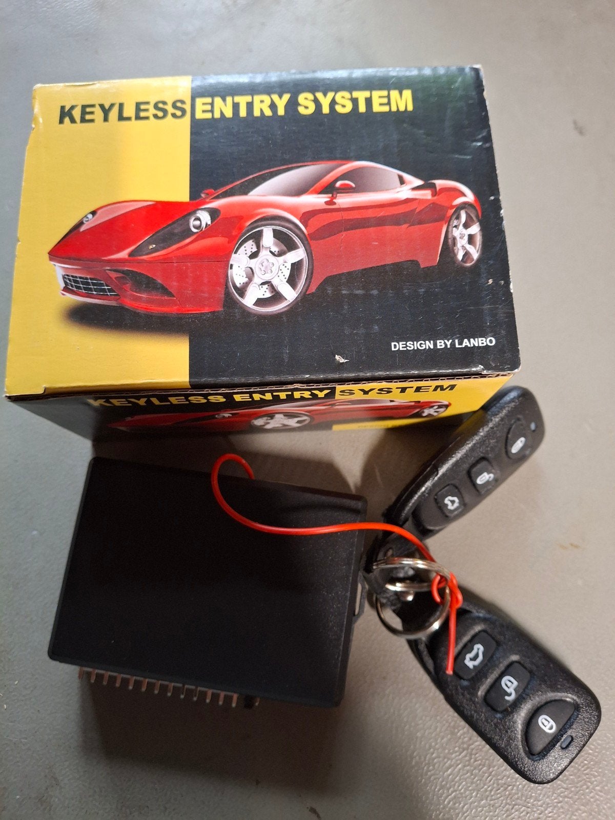 Keyless Entry System LB-405 met 2 afstandsbedieningen, Auto diversen, Ophalen of Verzenden, Nieuw
