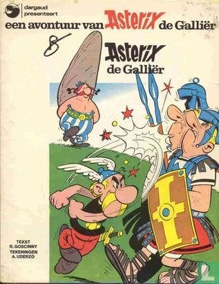 Asterix, 16 albums + 1 uitgave Asterix amsterdam boek nr. 6, Boeken, Stripboeken, Meerdere stripboeken, Ophalen of Verzenden, Gelezen