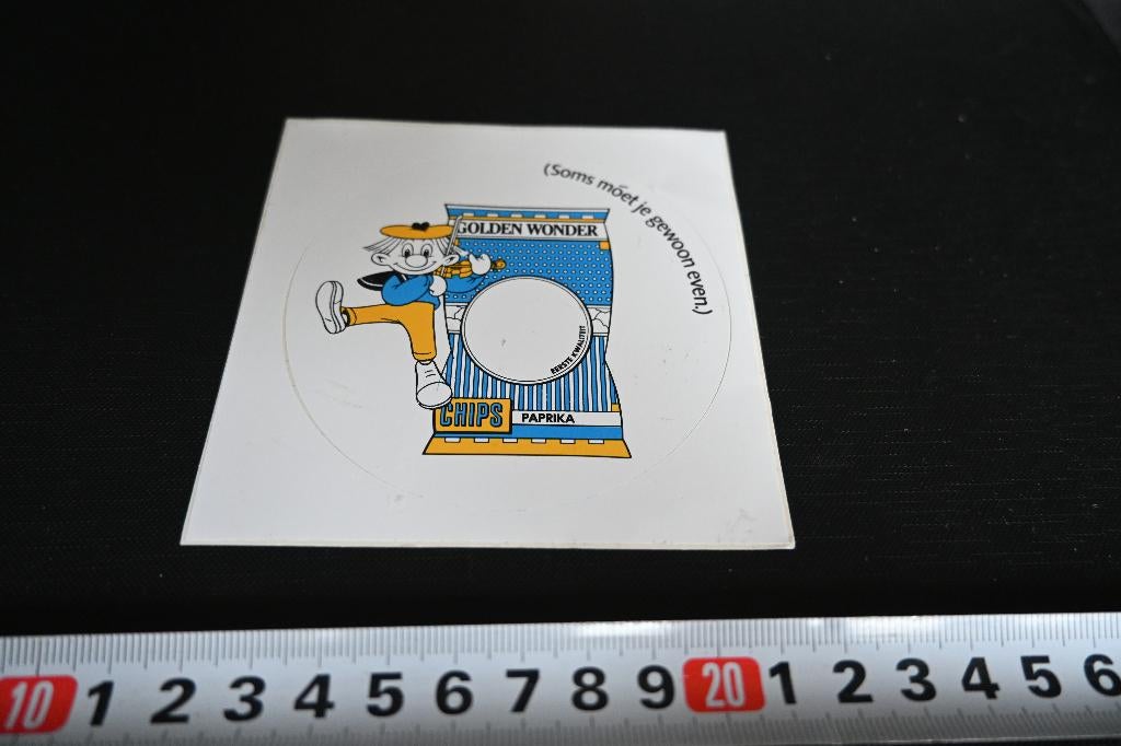 sticker GOLDEN WONDER Chips paprika  Soms móet je gewoon, Ophalen, Zo goed als nieuw