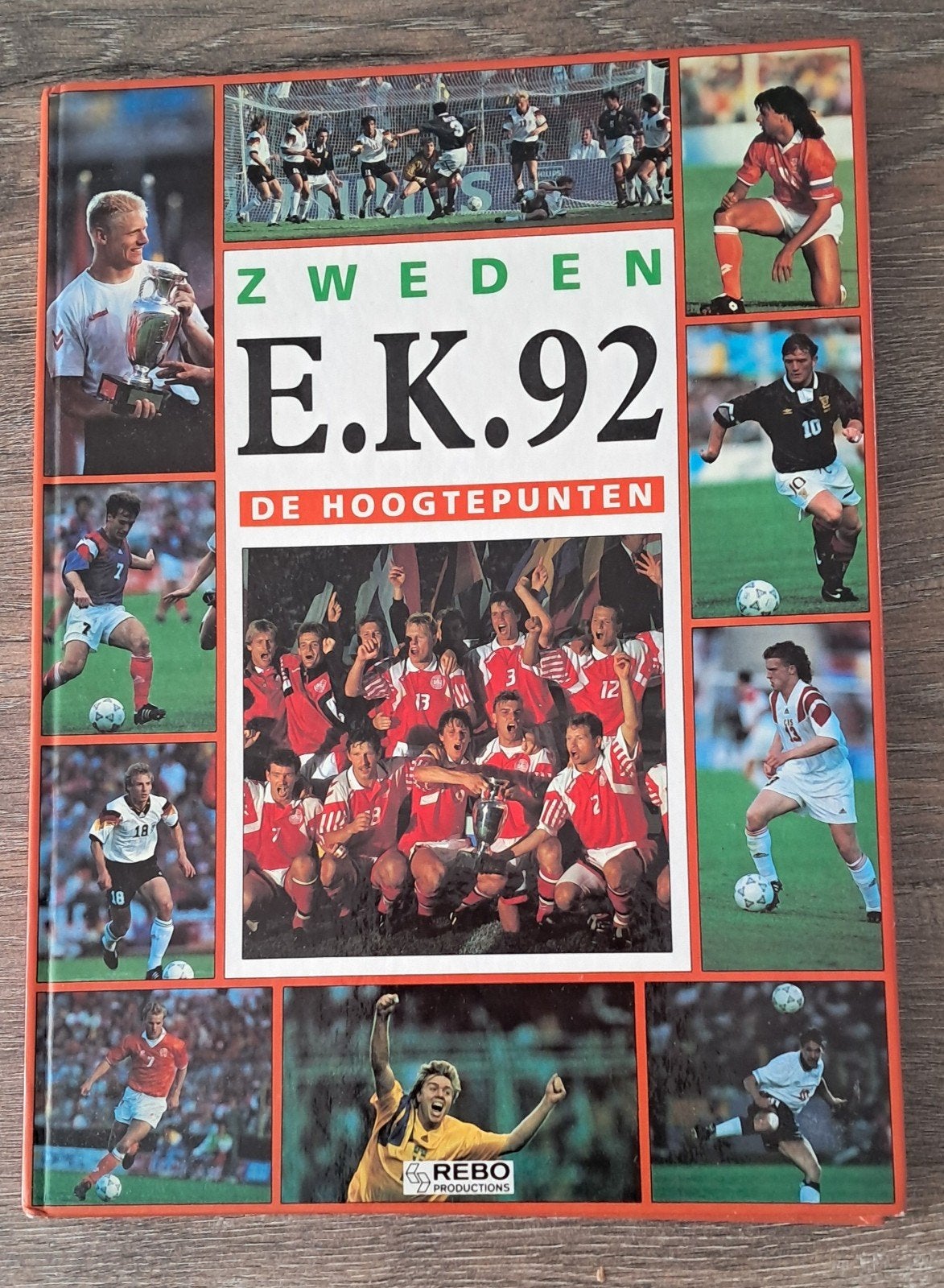 Zweden E.K. 92 De Hoogtepunten - Voetbalboek, Verzamelen, Ophalen of Verzenden, Zo goed als nieuw, Buitenlandse clubs, Boek of Tijdschrift