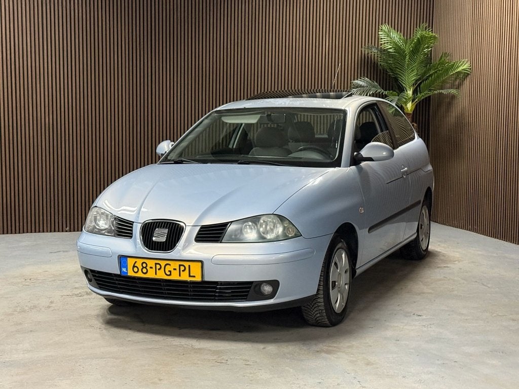 SEAT Ibiza 1.4-16V Signo (bj 2004), Auto's, Seat, 15 km/l, 4 cilinders, Blauw, Ibiza