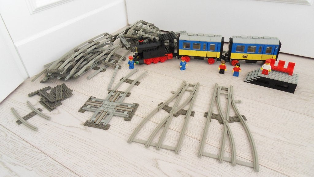 Lego Trein 7710 met rails / splitsing / kruising (vintage), Inclusief minifiguren, Gebruikt, Overige thema's, Ophalen of Verzenden
