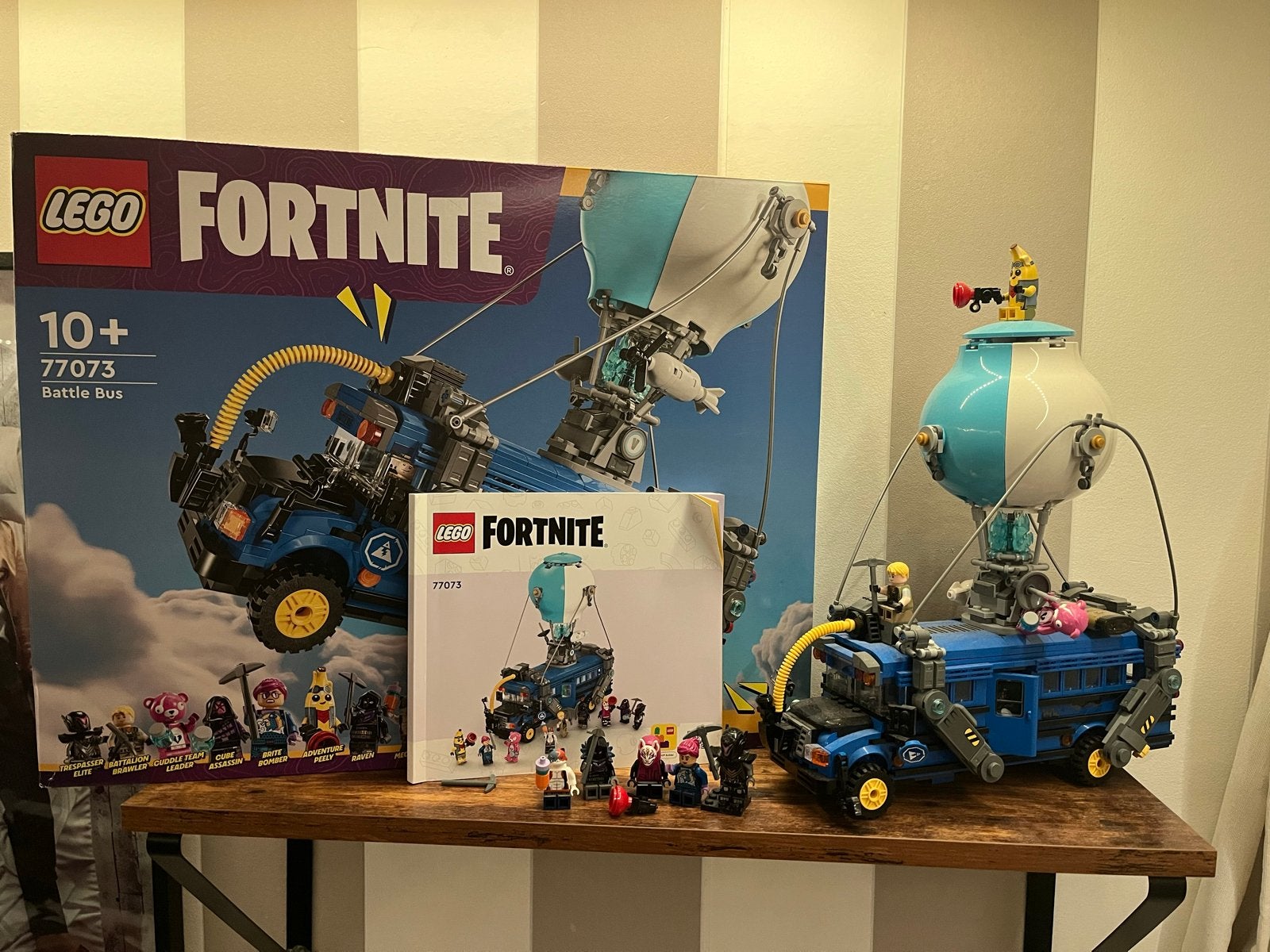 Lego Fortnite Battle Bus 77073 - Complete set met doos, Overige thema's, Lego, Ophalen of Verzenden, Zo goed als nieuw