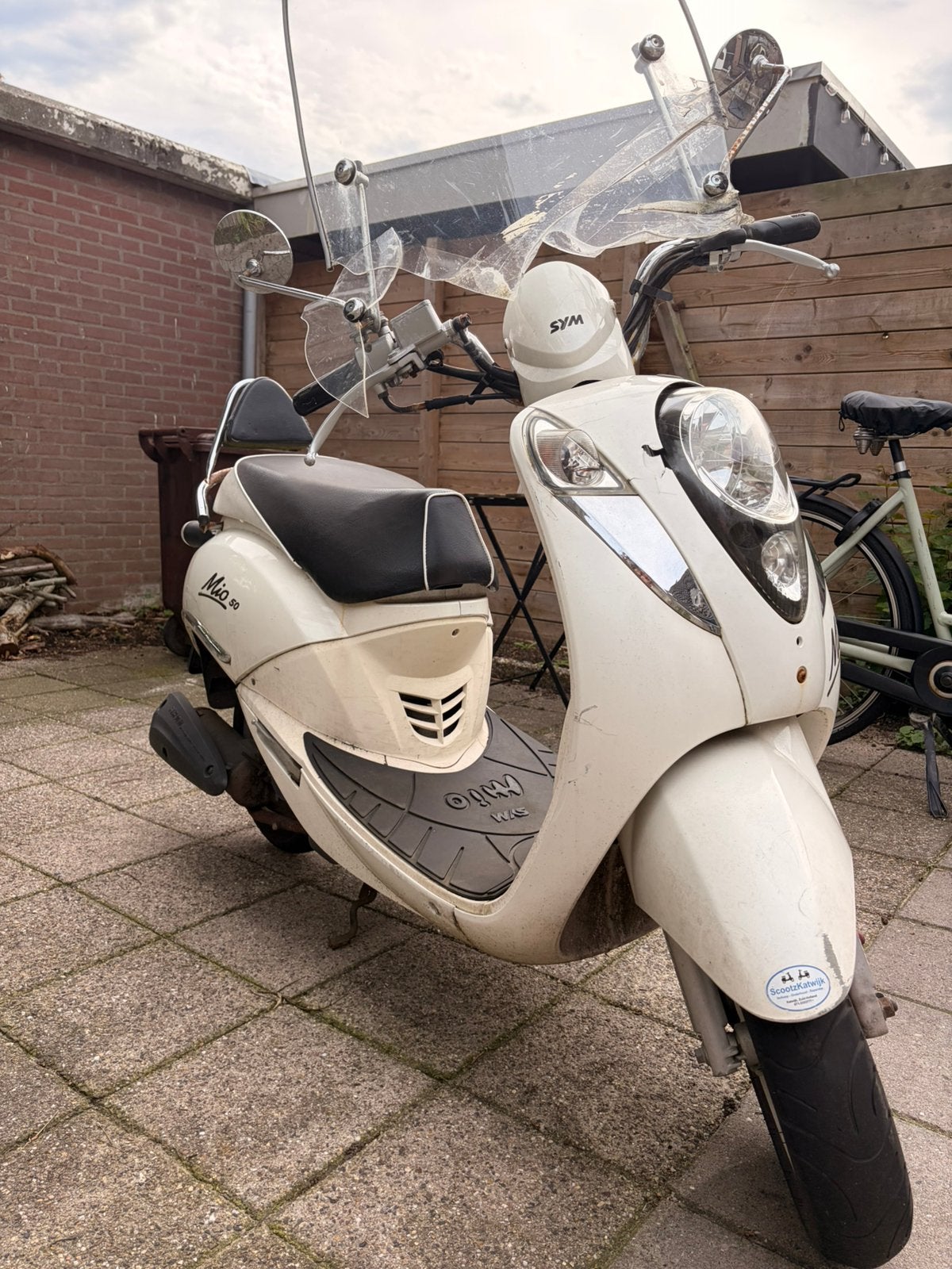 Sym Mio te koop - opknapper, Gebruikt, Benzine, Ophalen, Mio