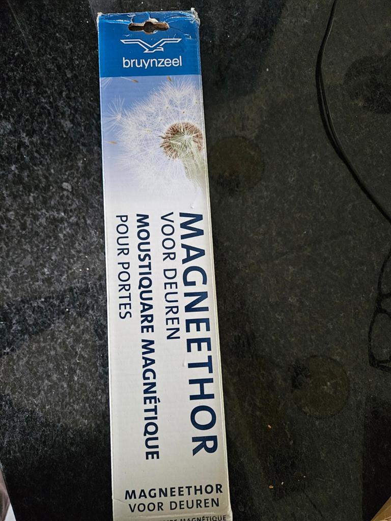 Bruynzeel Magneethor voor deuren - Wit (max 95x235 cm), Doe-het-zelf en Verbouw, Ophalen of Verzenden