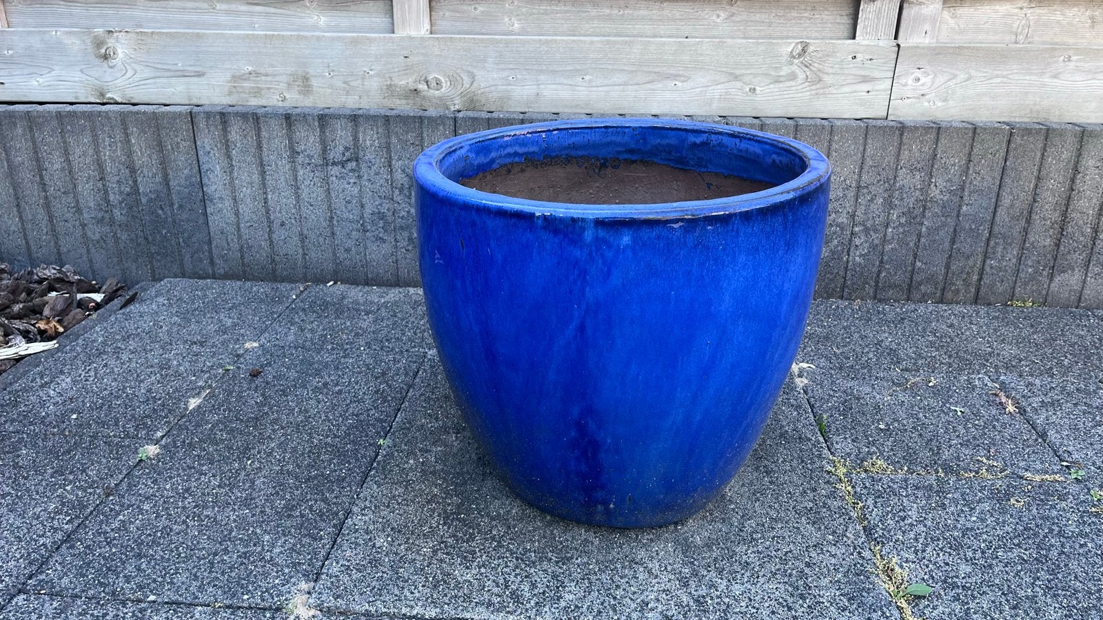 Grote blauwe bloempot voor binnen of buiten, Ophalen, Gebruikt, 40 cm of meer, Rond