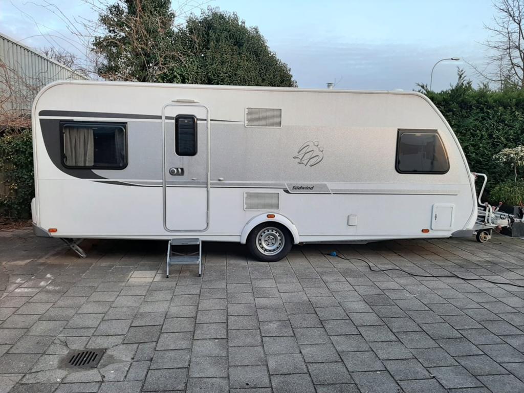 Knaus sudwind 590 bj 2015, Caravans en Kamperen, Caravans, Luifel, Rondzit, Particulier, Knaus