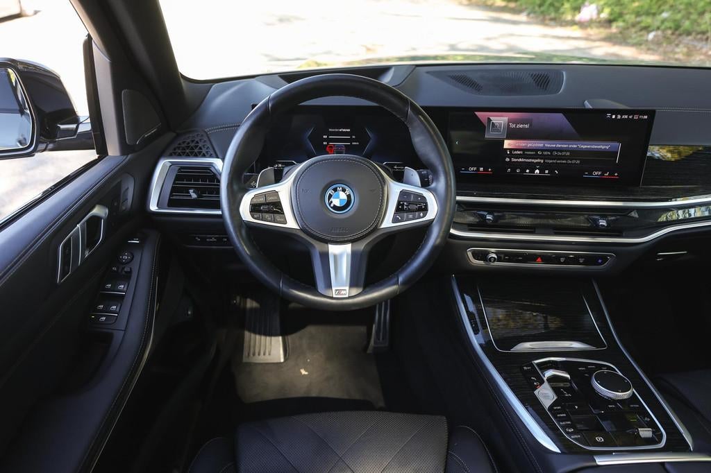 BMW X5 xDrive50e High Executive M Sport Automaat / Trekhaak, Gebruikt, 2395 kg, Met garantie (alle), Leder