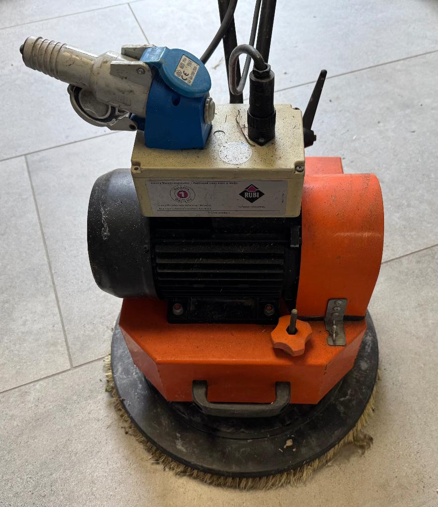 Rubilim-100 Professionele boenmachine, Doe-het-zelf en Verbouw, Ophalen, Gebruikt, Schrobmachine