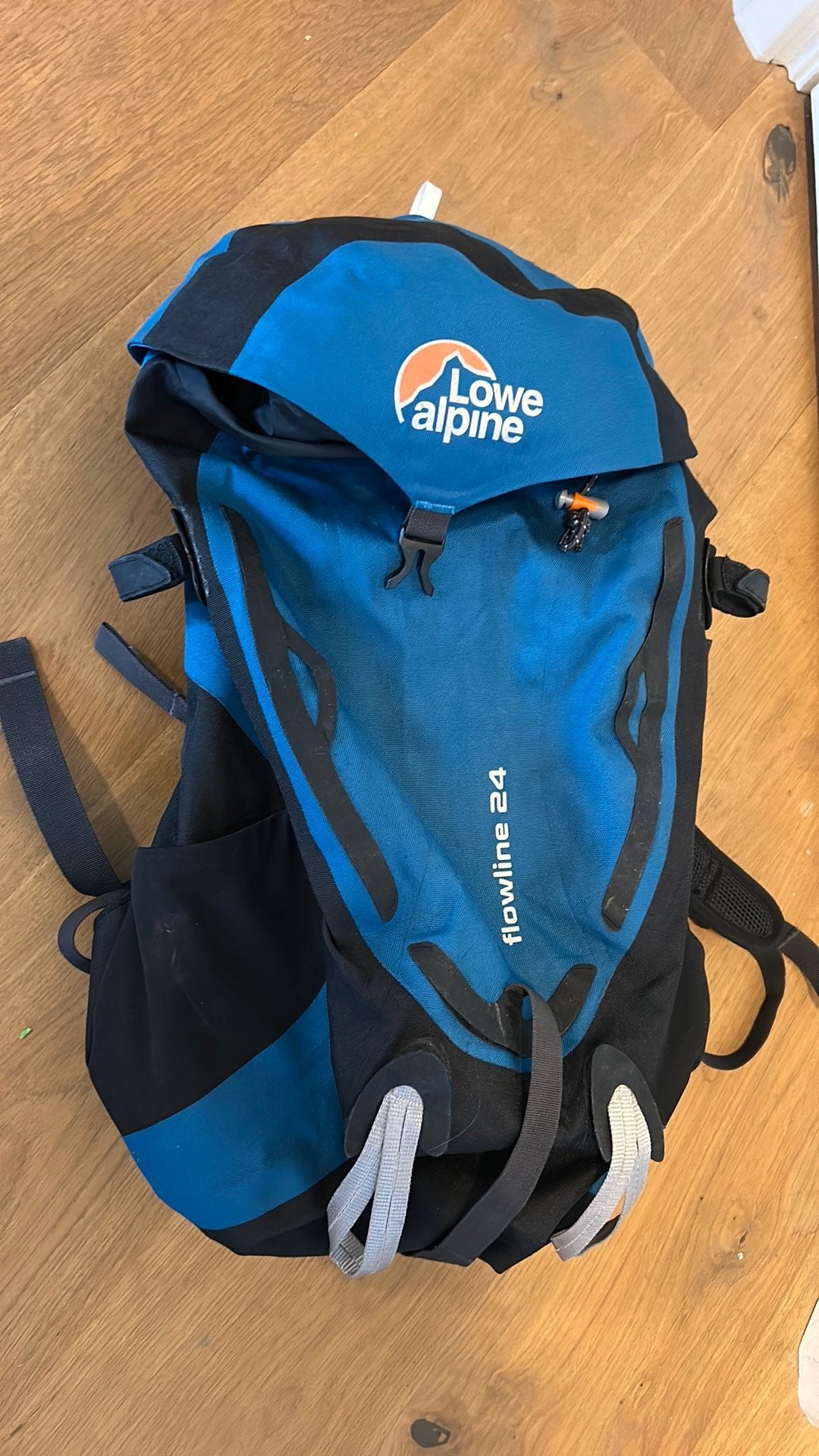 Lowe alpine rugzak backpack 24 liter airzone, Ophalen of Verzenden, Zo goed als nieuw, Rugzak